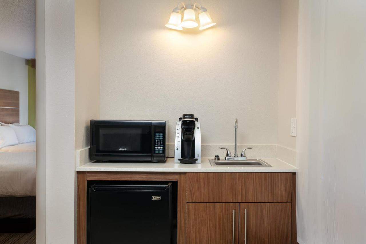 Holiday Inn Express & Suites Milton East I-10 By Ihg Zewnętrze zdjęcie