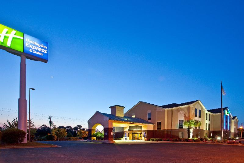 Holiday Inn Express & Suites Milton East I-10 By Ihg Zewnętrze zdjęcie